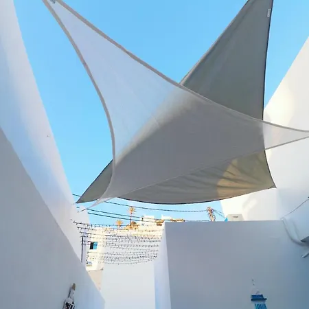 100+ Year Old Traditional Cycladic House * Chora (Ios)